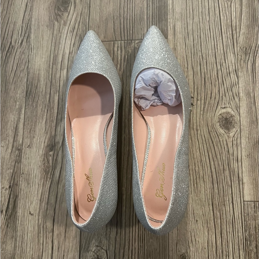GENSHUO Womens Kitten Heels Pumps,Classic 2 Inch (size 10)